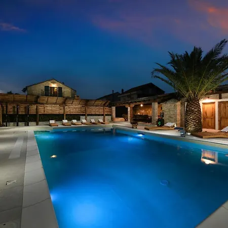 Quince Zadarvillas Villa *