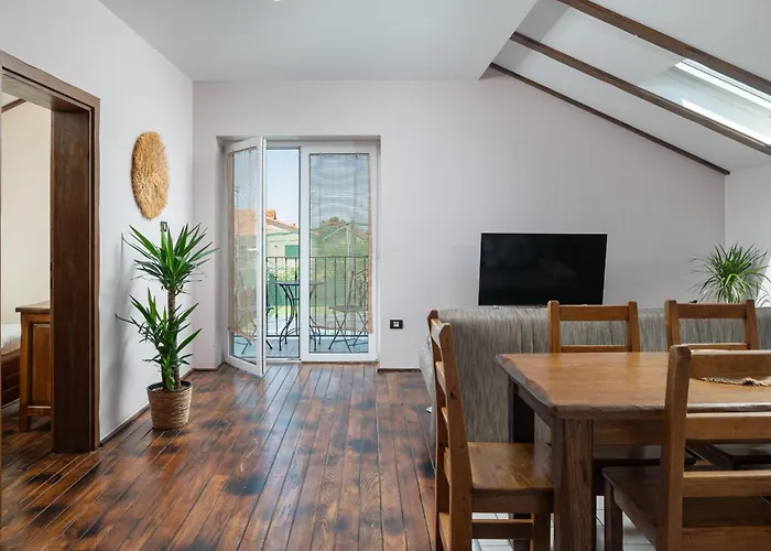 빌라 Quince Zadarvillas Murvica (Policnik)