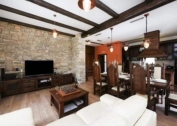 빌라 Quince Zadarvillas Murvica (Policnik)