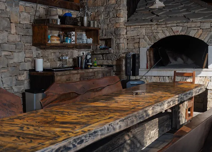 Quince Zadarvillas Murvica (Policnik)